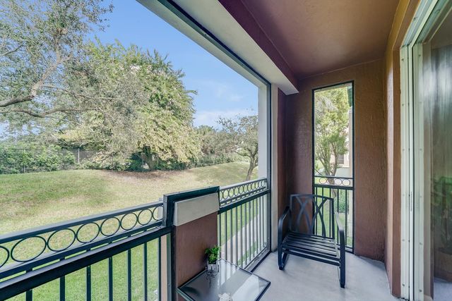 11780 St Andrews 205 Place 205, Wellington, FL 33414
