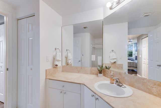 11780 St Andrews 205 Place 205, Wellington, FL 33414