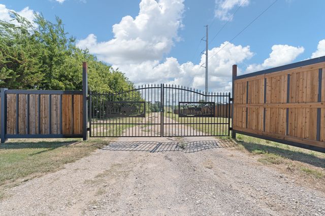 2980 Fm 920, Weatherford, TX 76088