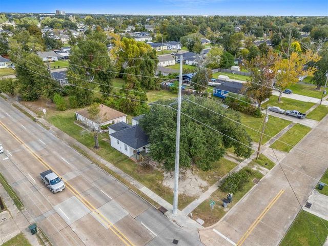 1101 Oklahoma Street, Lake Charles, LA 70607