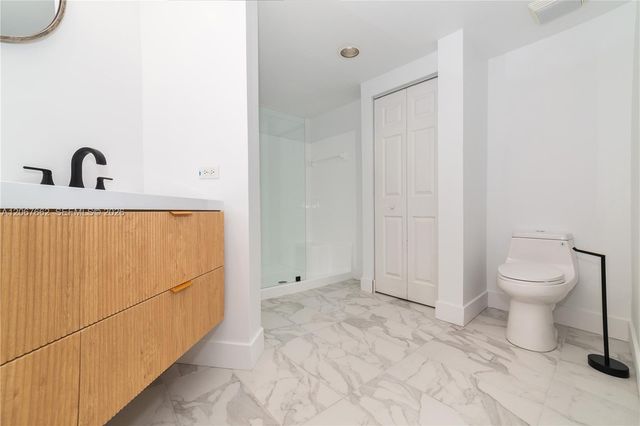17125 N Bay Road 3410, Sunny Isles Beach, FL 33160