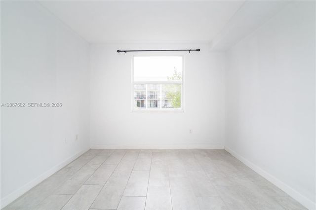 17125 N Bay Road 3410, Sunny Isles Beach, FL 33160