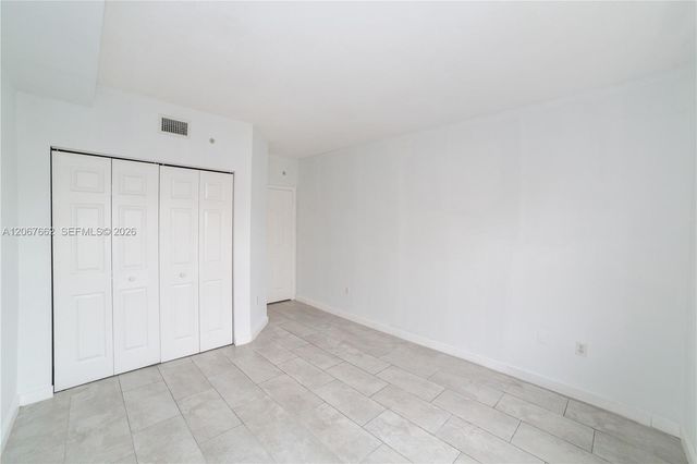 17125 N Bay Road 3410, Sunny Isles Beach, FL 33160