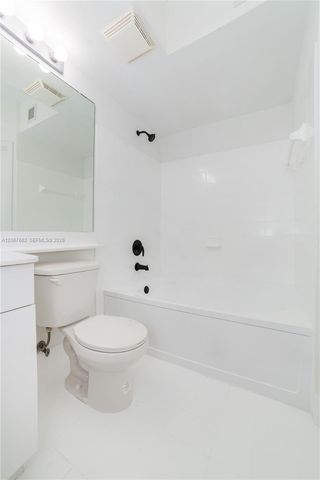 17125 N Bay Road 3410, Sunny Isles Beach, FL 33160