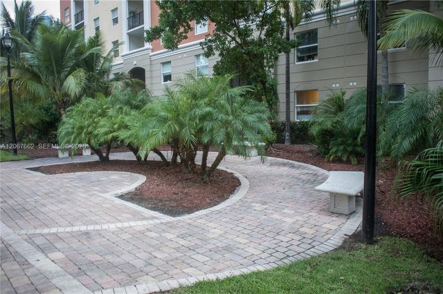 17125 N Bay Road 3410, Sunny Isles Beach, FL 33160