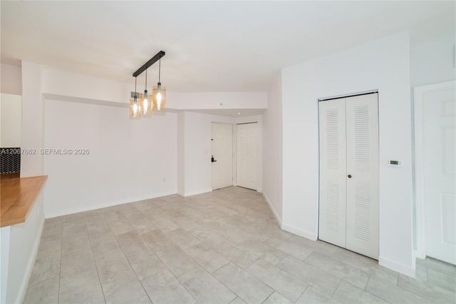 17125 N Bay Road 3410, Sunny Isles Beach, FL 33160