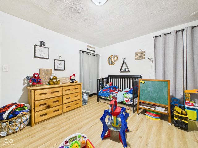 415 Linden Lane, Anderson, IN 46017