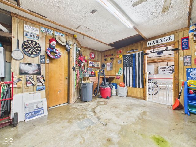 415 Linden Lane, Anderson, IN 46017