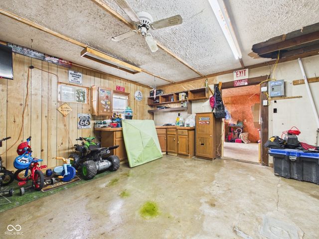 415 Linden Lane, Anderson, IN 46017