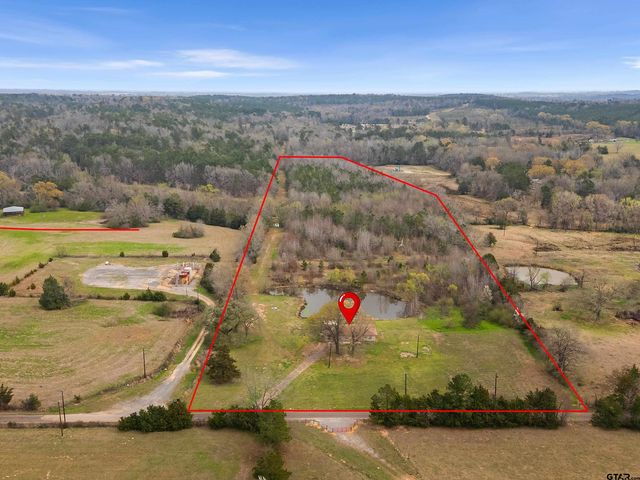 7693 S County Road 374, Henderson, TX 75654