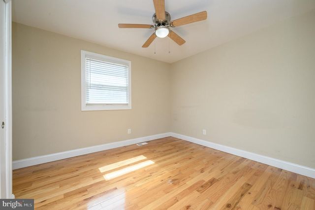 19 BUCKNELL DR, Cherry Hill, NJ 08034