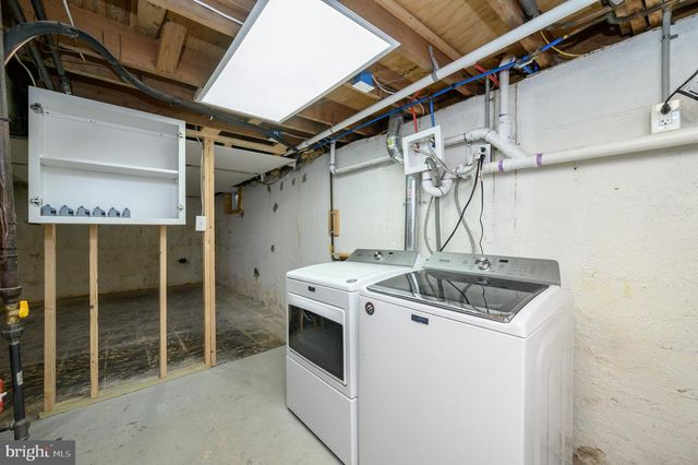19 BUCKNELL DR, Cherry Hill, NJ 08034