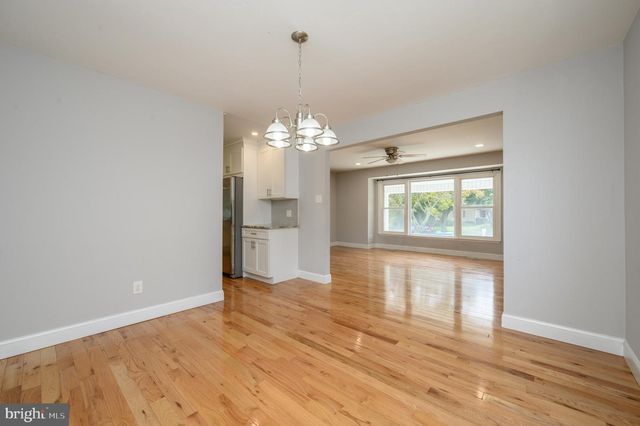 19 BUCKNELL DR, Cherry Hill, NJ 08034