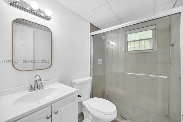 641 NW 2nd St, Miami, FL 33128