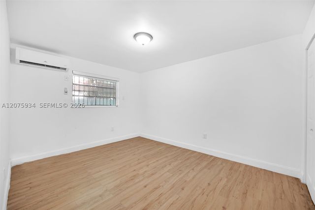 641 NW 2nd St, Miami, FL 33128
