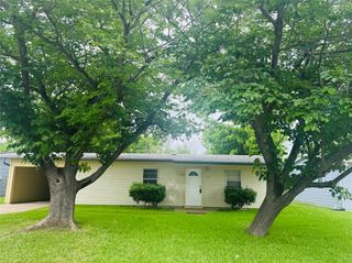 1218 Gate Lane Drive, Mesquite, TX 75149