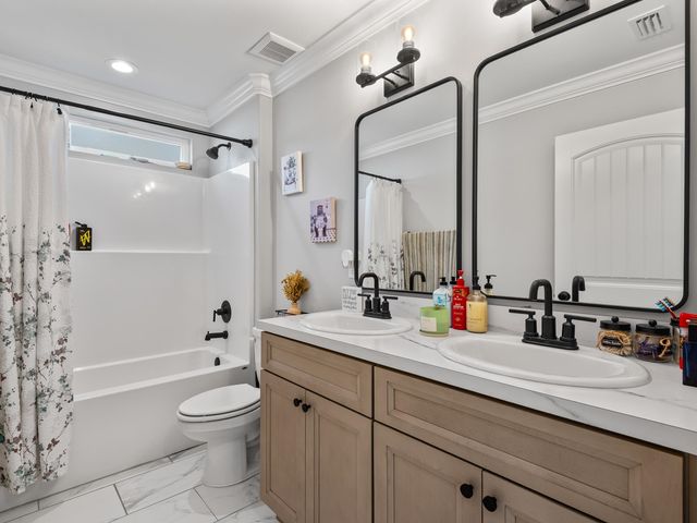 137 Ted Lott Lane, Crawfordville, FL 32327