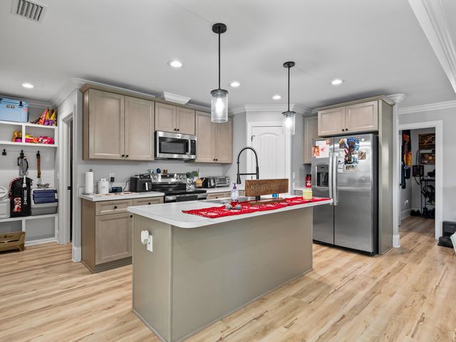 137 Ted Lott Lane, Crawfordville, FL 32327