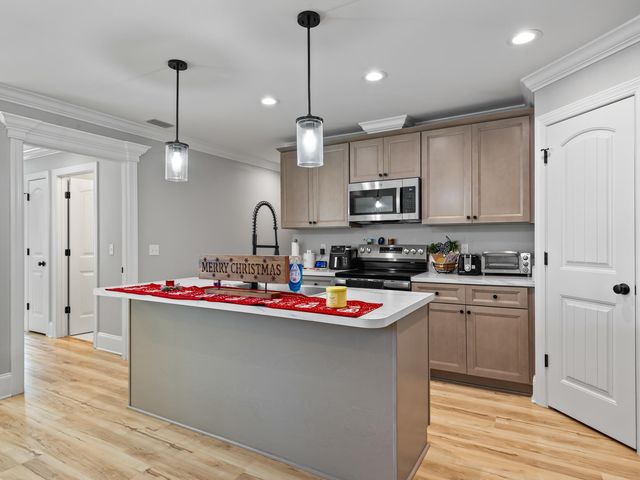 137 Ted Lott Lane, Crawfordville, FL 32327