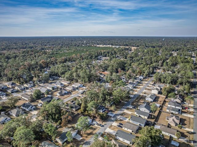 137 Ted Lott Lane, Crawfordville, FL 32327