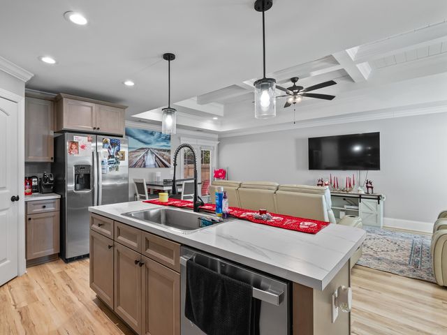 137 Ted Lott Lane, Crawfordville, FL 32327