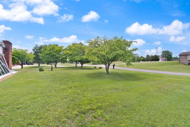 322 Sioux Trail, Somerset, KY 42501
