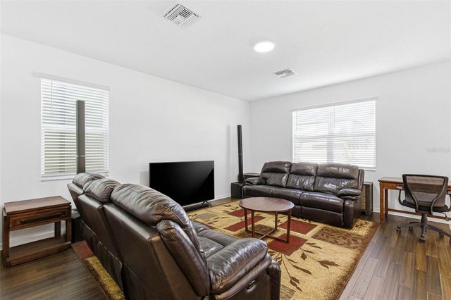 2941 ADAMS CROSS DRIVE, Zephyrhills, FL 33540