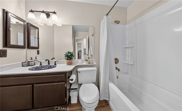 28958 Shadow Creek, Highland, CA 92346