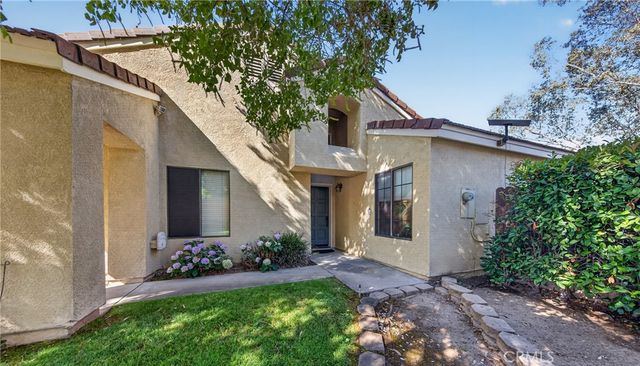 28958 Shadow Creek, Highland, CA 92346