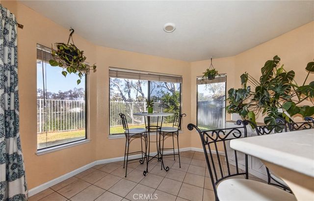 28958 Shadow Creek, Highland, CA 92346