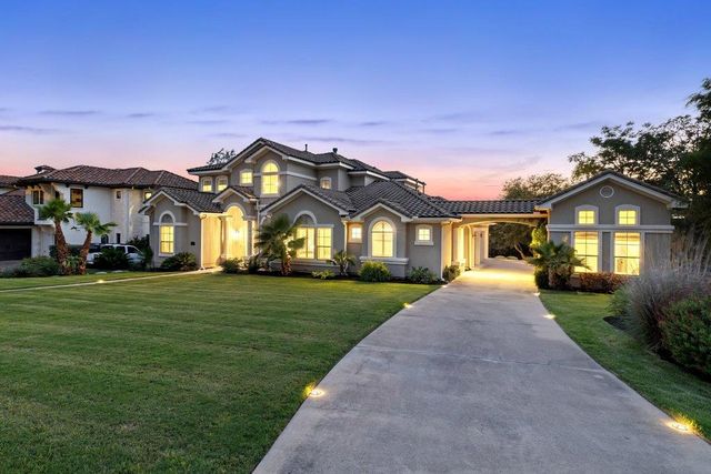 701 Hurst Creek RD, Lakeway, TX 78734