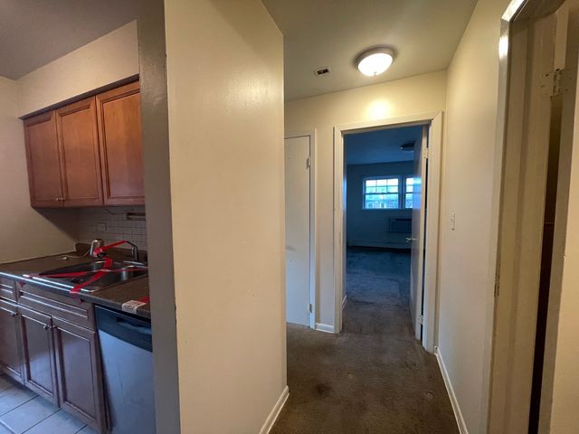 156 Asbury Avenue 5, Evanston, IL 60202