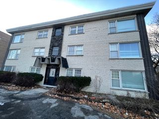 156 Asbury Avenue 5, Evanston, IL 60202