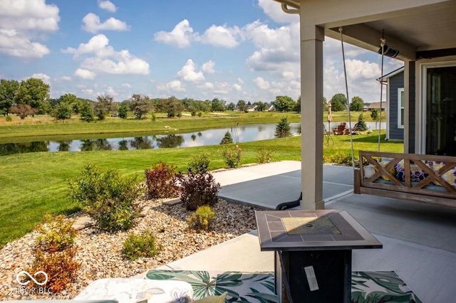 5276 Spyglass, Whitestown, IN 46075