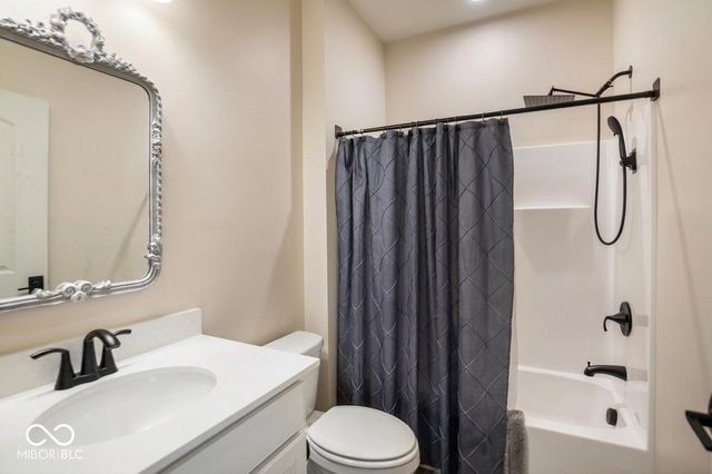 5276 Spyglass, Whitestown, IN 46075
