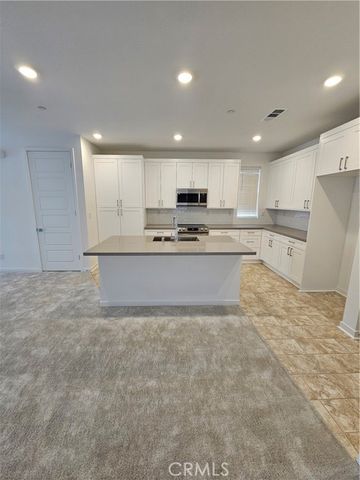 1340 Plaza Del Amo, Torrance, CA 90501