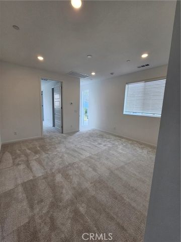 1340 Plaza Del Amo, Torrance, CA 90501