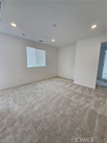 1340 Plaza Del Amo, Torrance, CA 90501