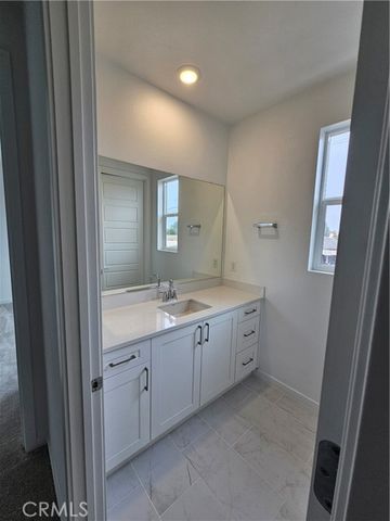 1340 Plaza Del Amo, Torrance, CA 90501