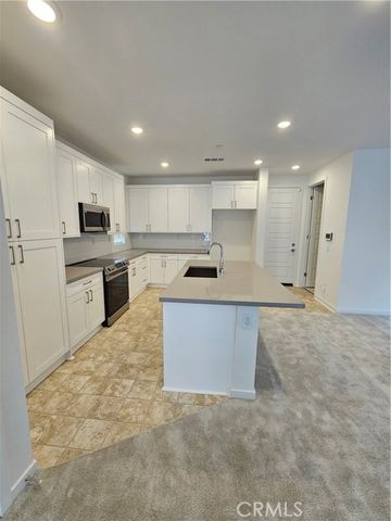 1340 Plaza Del Amo, Torrance, CA 90501