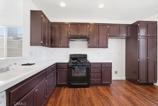 15763 Desert Rock, Adelanto, CA 92301