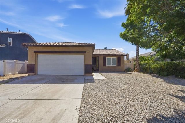 15763 Desert Rock, Adelanto, CA 92301