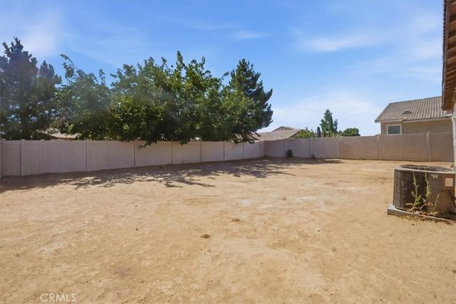 15763 Desert Rock, Adelanto, CA 92301