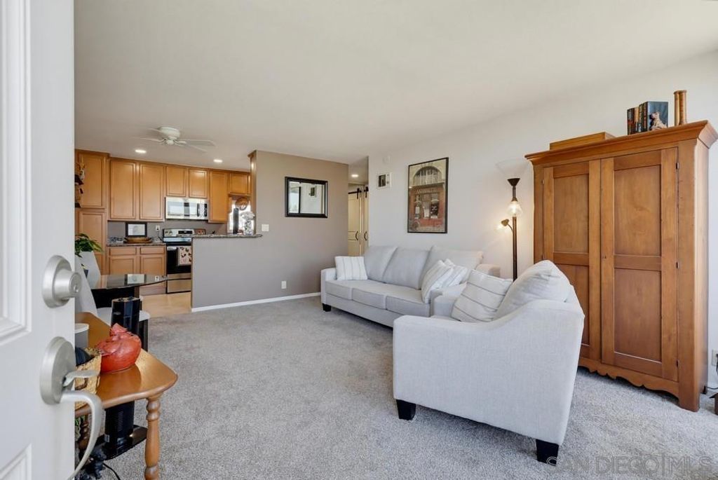 6333 Mount Ada Rd 269, San Diego, CA 92111 — photo 5