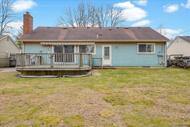 14418 Gary Lane, Livonia, MI 48154