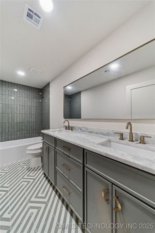 4717 S Atlanta Place, Tulsa, OK 74105