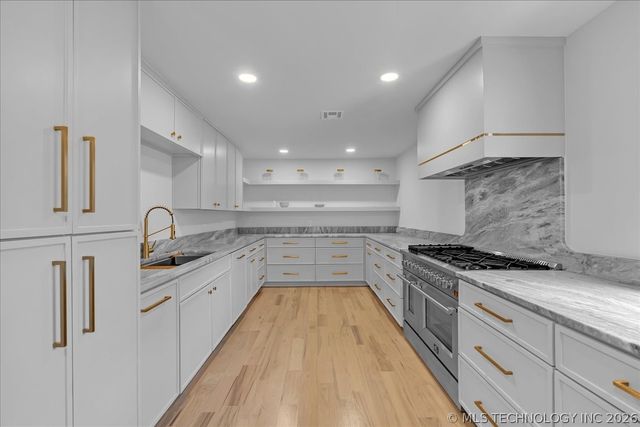 4717 S Atlanta Place, Tulsa, OK 74105