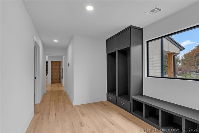 4717 S Atlanta Place, Tulsa, OK 74105