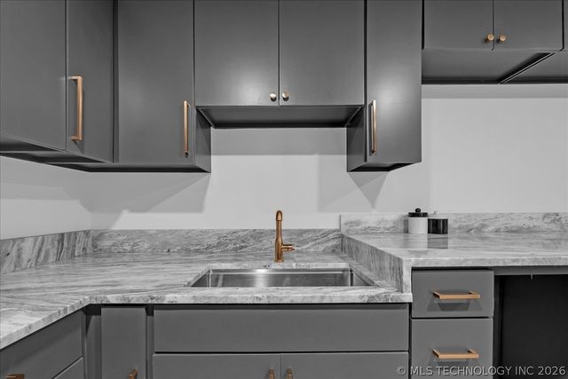 4717 S Atlanta Place, Tulsa, OK 74105