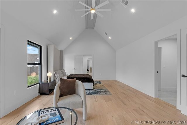 4717 S Atlanta Place, Tulsa, OK 74105